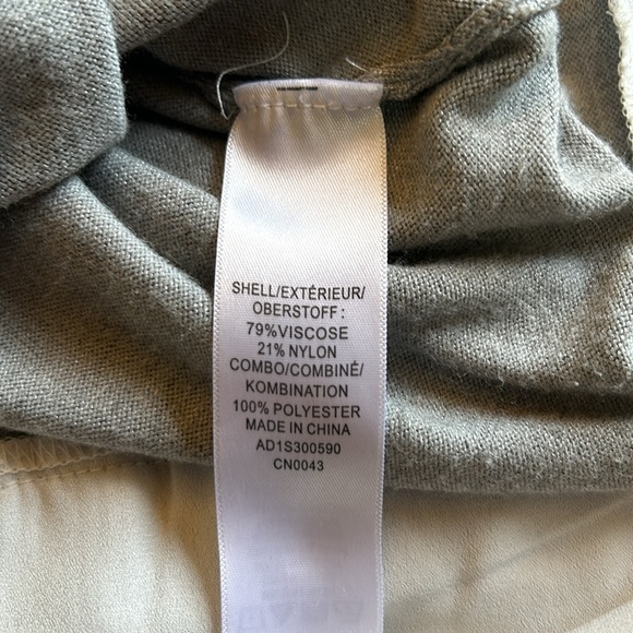 Adrianna Papell Button Front Sweater/shirt combo szM - Picture 14 of 16